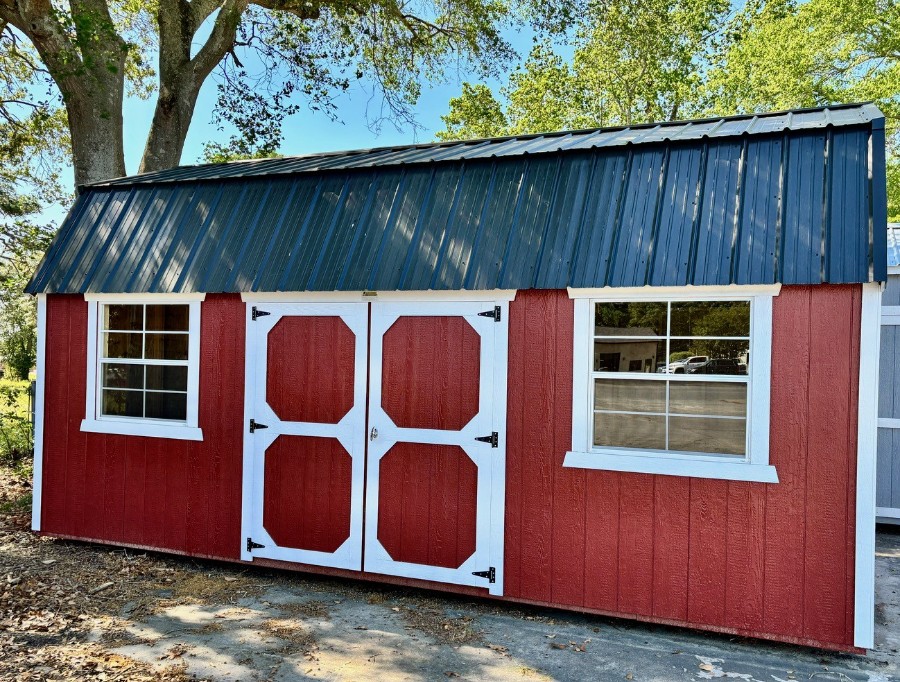 Lofted Barn - 10x20